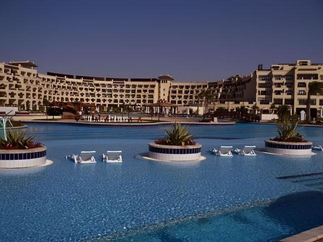 steigenberger-al-dau-beach-hotel 5